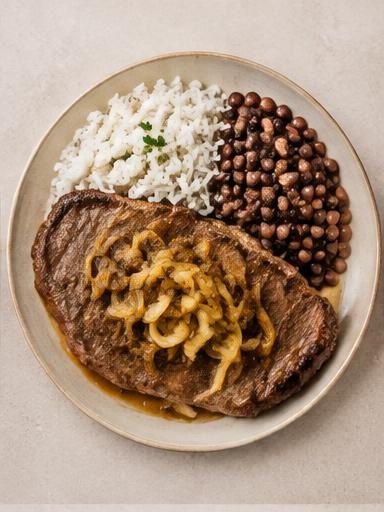 Bife acebolado